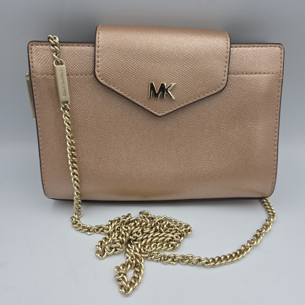 MICHAEL Michael Kors Medium Convertible Crossbody Clutch